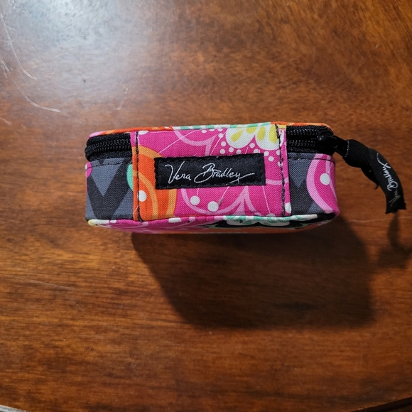 Vera Bradley Pill Organizer Box  In Ziggy Zinnia - Picture 2 of 8
